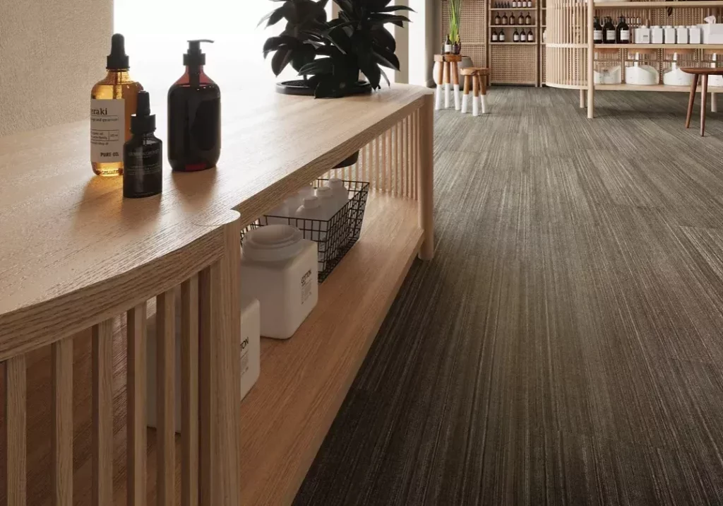 mhg_retail_graphic_9722x7311_100dpi